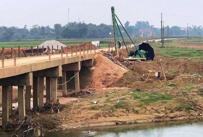 Hà Tĩnh hiện đang đối mặt với nhu cầu cấp thiết về thi công cầu cống