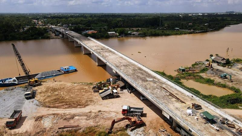 Đội ngũ chuyên nghiệp, mang đến công trình chất lượng cao