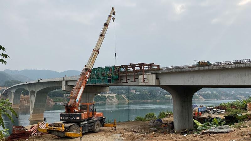 nenmongnhaxinh.com với kỹ thuật thi công cầu đường đạt chuẩn, chất lượng cao